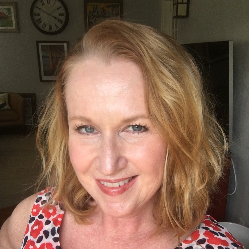 Meet your Posher, Liz.